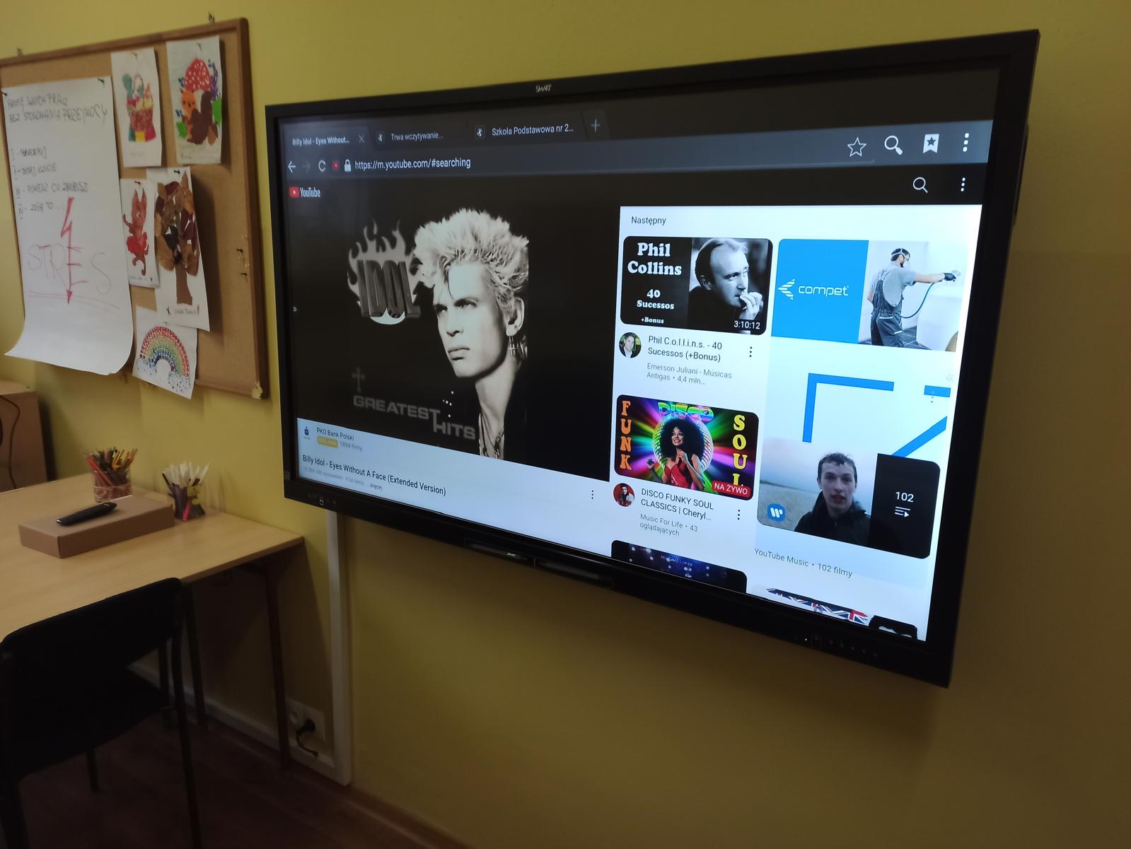 Sala lekcyjna z monitorem interaktywnym – Lublin